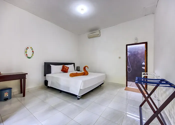 Ari La Casa Toyapakeh